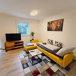 Ecocube In Rheine, 5pers, Kueche, Wohnzim, Badezim * Rheine