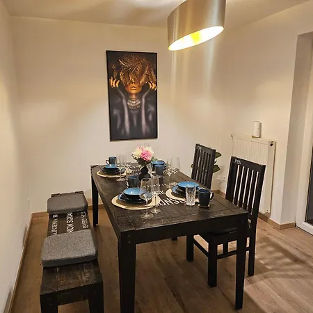 Ecocube In Rheine, 5pers, Kueche, Wohnzim, Badezim *